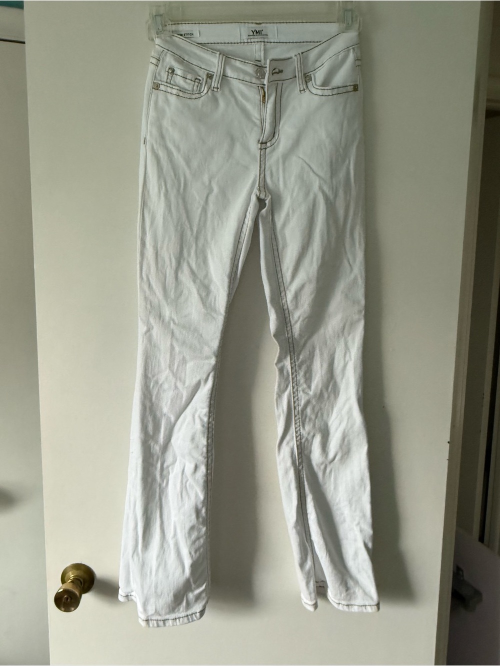 YMI White Jeans with Contrast Topstitching